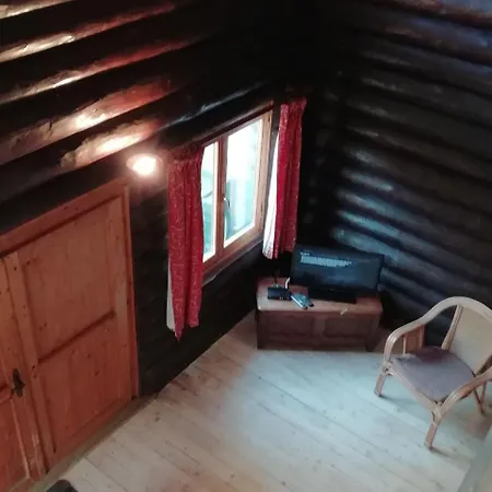 Cosy In Les Pins With Barbecue Chalet *